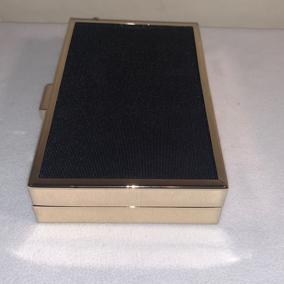 GIORGIO ARMANI BRAND NEW GORGEOUS STEEL BOX WITH PINK LINING AND PROTECTIVE BAG - Picture 7 of 15